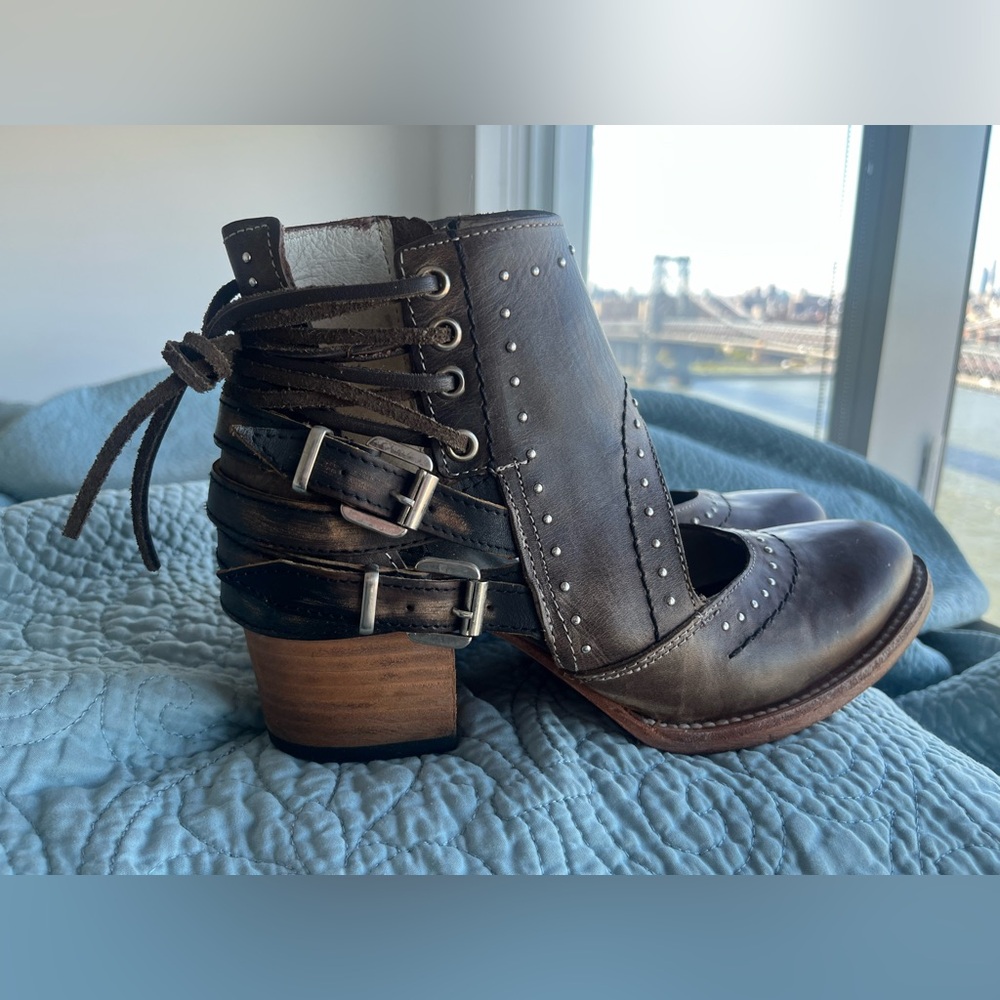 Freebird Brown Studded Boots Desert 8